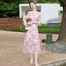 夏天长裙显瘦显高气质连衣裙女神范2023年新款雪纺碎花裙子轻熟风，女装连衣裙，牡丹诺
