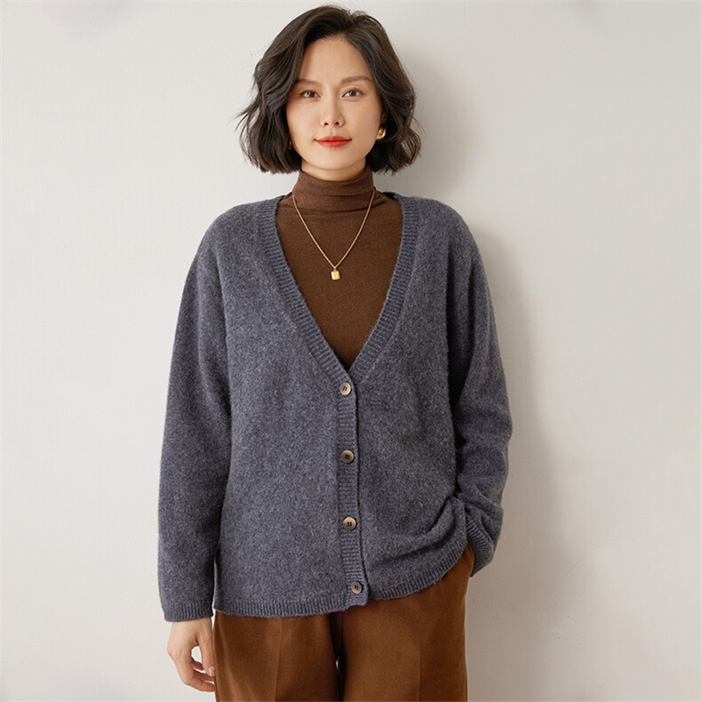2024春秋新款宽松V领外搭长袖毛衣针织开衫女35%羊绒衫,女装羊绒衫,雪山红莲