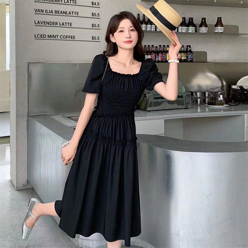 2025年夏季新款方领木耳边收腰显瘦时尚连衣裙,女装连衣裙,心心服饰