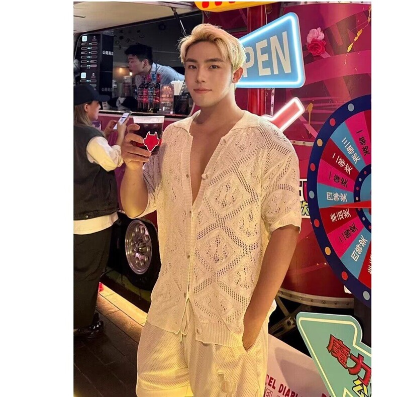 T152时尚小众美式薄款镂空痞帅针织短袖衬衫男复古宽松翻领衬衣潮图片