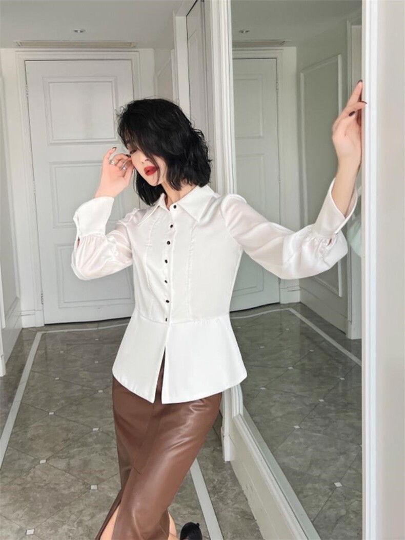 上衣，，裤子、外套，其它，红燕子