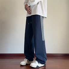 藏青色