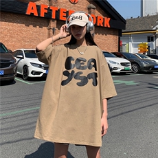 卡其色