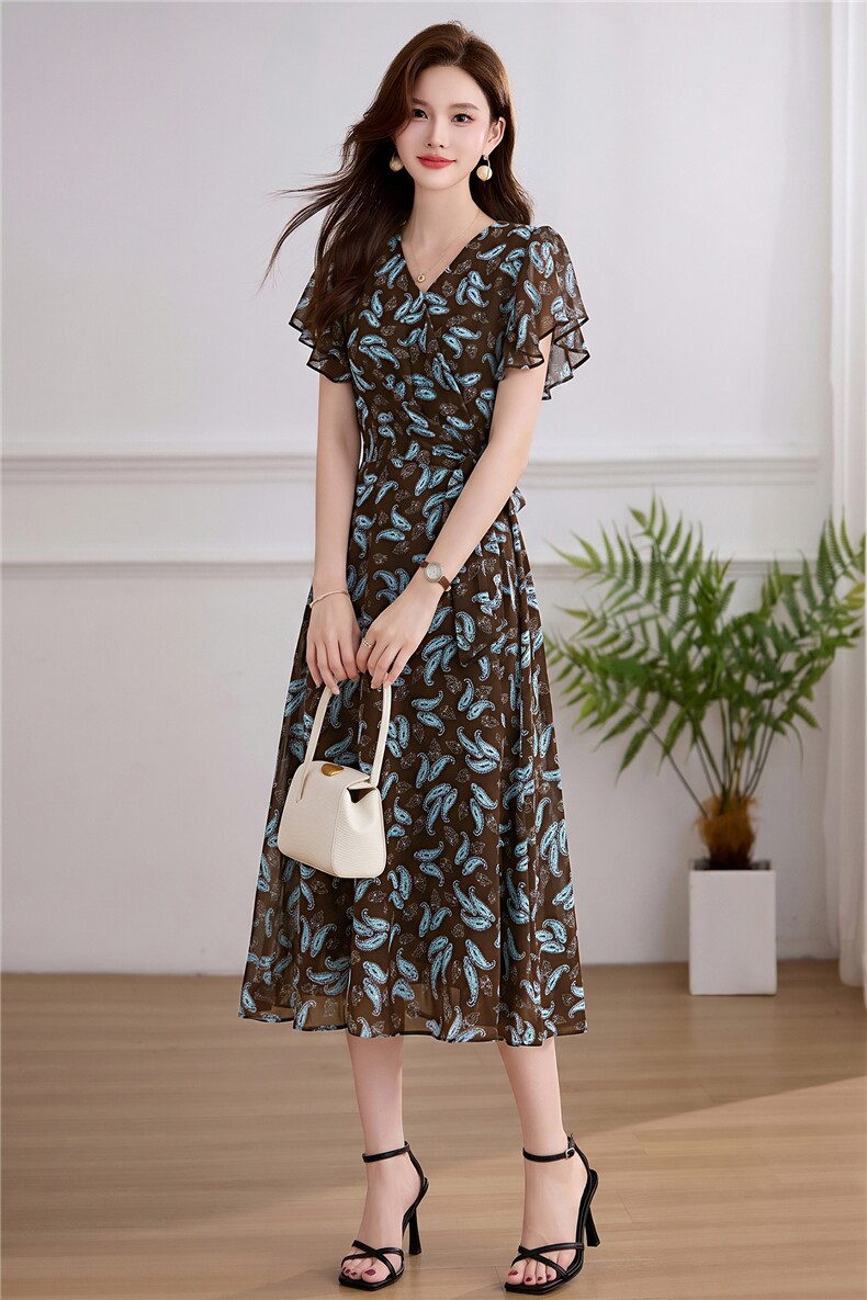 时尚潮流2026年夏季优雅浪漫印花修身连衣裙,女装连衣裙,伊航服饰