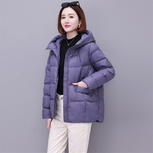 时尚保暖女士羽绒服 大码宽松显瘦纯色外套 冬季必备长袖棉衣图片