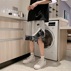 灰色
