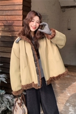 羽绒服女2025冬季新款女装卡其色皮毛一体拼接派克服加厚保暖外套，女装羽绒服，慧尚依恋