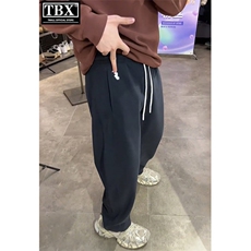 灰色