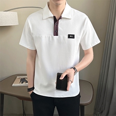 白色
