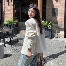 米白色廓形小香风外套女2025秋季新款高级感时尚宽松百搭垫肩上衣，女装短外套，2C168