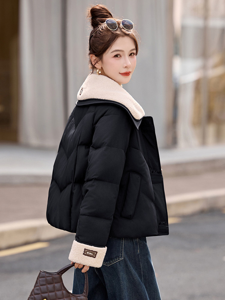 2025年冬季韩版宽松设计感毛毛翻领加厚羽绒服女高端保暖洋气,女装羽绒服,衣之秀