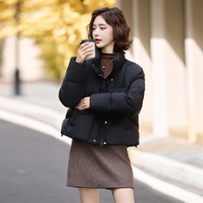 立领短款面包羽绒服女2025冬季新款时尚小个子加厚保暖白鸭绒外套，女装羽绒服，姿衣坊