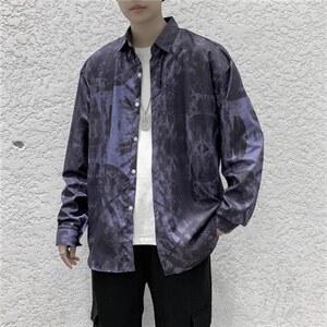 蓝色