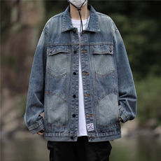 蓝色