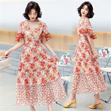 碎花连衣裙中长款女2024年夏季新款收腰显瘦蚕丝皱气质淑女印花裙，女装连衣裙，妙形