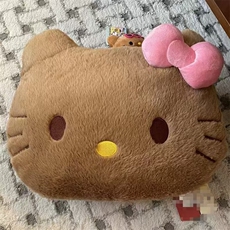 KT猫头抱枕（棕色）