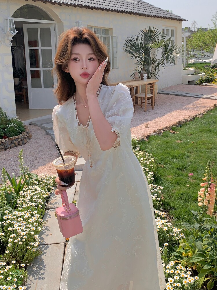 刺绣连衣裙夏季法式粉色碎花裙小众泡泡袖甜美长裙显瘦气质复古,女装连衣裙,浙宝208A