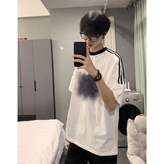 白色