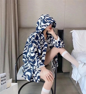春夏新款欧洲站百搭中长款连帽宽松外套印花女潮时尚图片