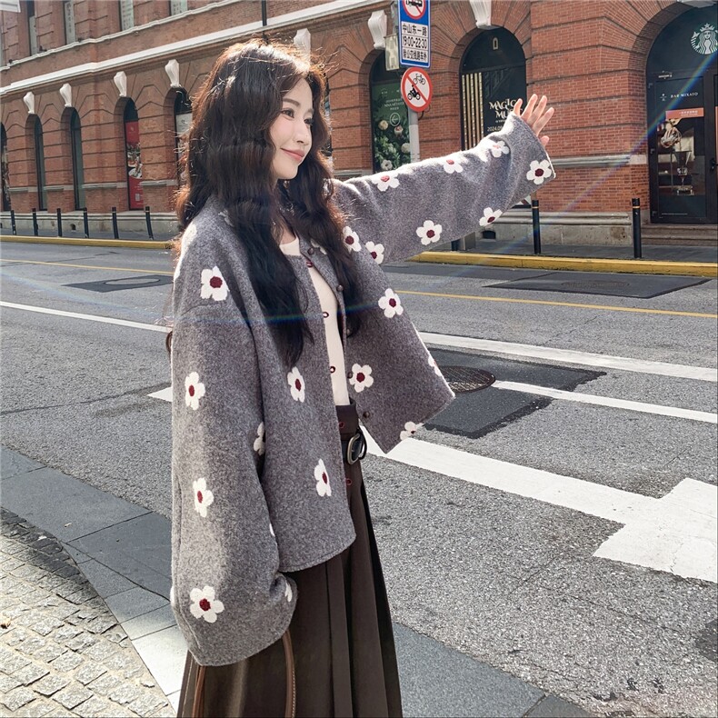 韩系短款毛呢外套女冬季2025新款设计感碎花减龄休闲显瘦呢子上衣,女装毛呢外套,2C177