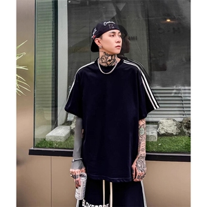 抖音得物高品质二开240克宽松纯棉美式潮牌三条杠织带短袖T恤图片