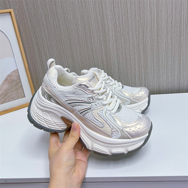吸膜底老爹鞋女2024年春季新款舒适跑步鞋网面学生运动鞋百搭女鞋,女鞋休闲鞋,电商A223