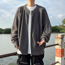 灰色