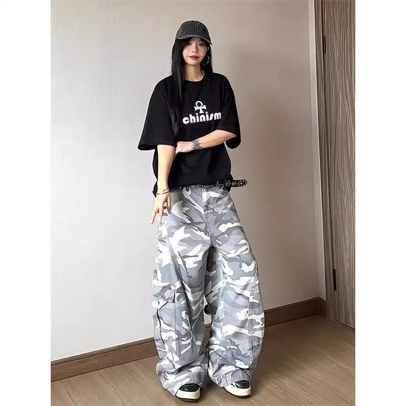 高街个性遮肉灰白迷彩水洗弯刀牛仔裤女春秋季新款宽松拖地牛仔裤,男装牛仔裤,星座506A