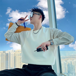AW200/特P78控108春季社会小伙拼接撞色简约打底设计感卫衣男白首图片