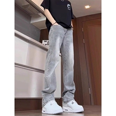 烟灰色