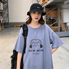 天蓝色