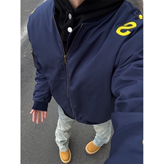 藏青色