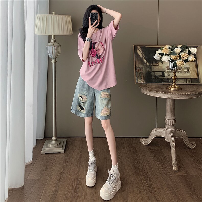 盐系穿搭休闲时尚套装女夏设计感圆领印花短袖破洞牛仔短裤两件套,女装套装/套裙,江南