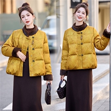 新中式盘扣羽绒服2025年冬季新款气质复古短款毛绒白鸭绒保暖外套，女装羽绒服，拾衣