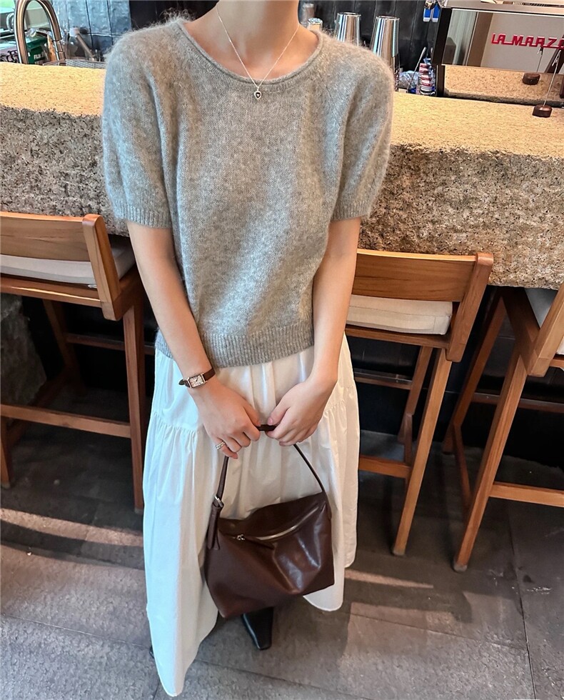 韩版女套头圆领卷边宽松百搭打底短袖，女装T恤，圣旺供货