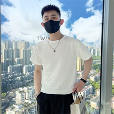 白色