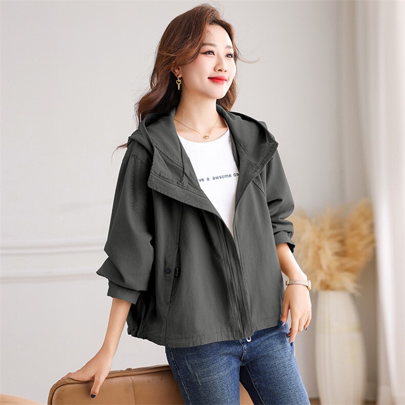 200斤胖MM大码女装短款风衣外套女2024春秋新款今年流行宽松上衣，女装短外套，芙芮