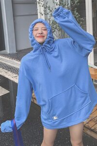 出货中 20秋款新款  袖子口袋连帽卫衣 262A-A085-P80-K138图片