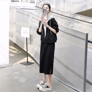 时尚春季新款女装休闲套裙 显瘦百搭气质两件套图片