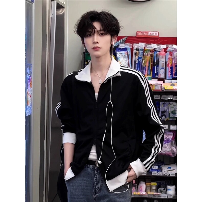 美式三条杠条纹开衫外套男干净高级感穿搭立领运动卫衣短款棒球服，女装短外套，星座506A