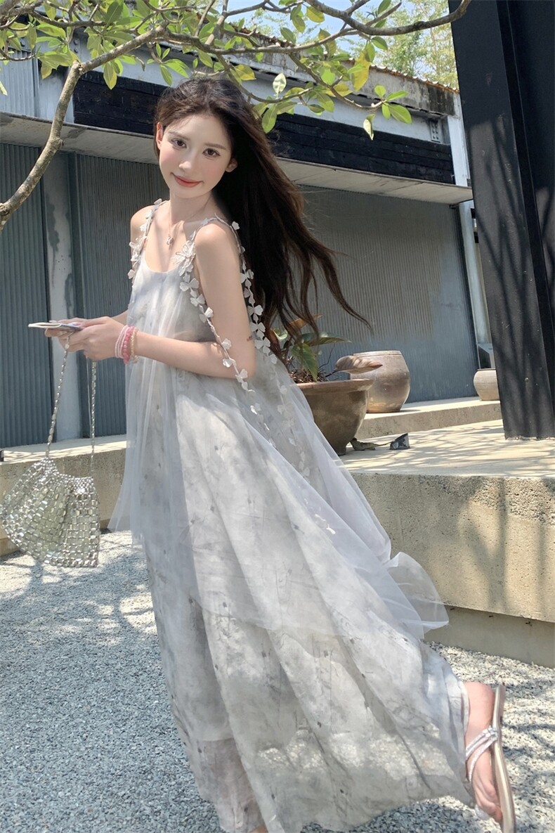 法式高级感小个子网纱吊带连衣裙女2025年夏季新款温柔风仙女裙子,女装连衣裙,帛锦泉