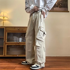 卡其色