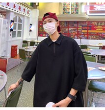 黑色