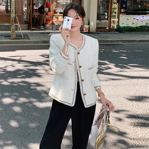 燕麦羊毛法式小香风外套女2025年春秋新款高级感百搭短款轻奢上衣图片