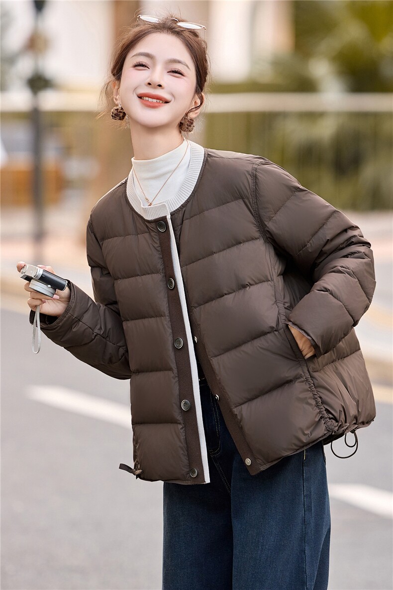 2025冬季新款时尚撞色圆领白鸭绒羽绒服女外套,女装羽绒服,沁沁公主