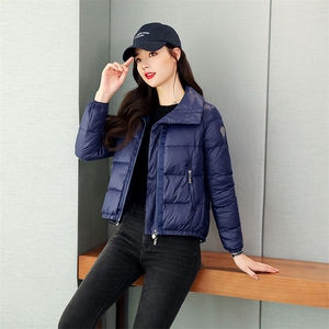且可ChillCozy 冬眠 90白鸭绒0压感轻盈加厚连帽羽绒服/三星鹅绒图片