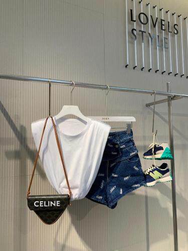 背心+牛仔短裤，女装背心吊带，LOVELS