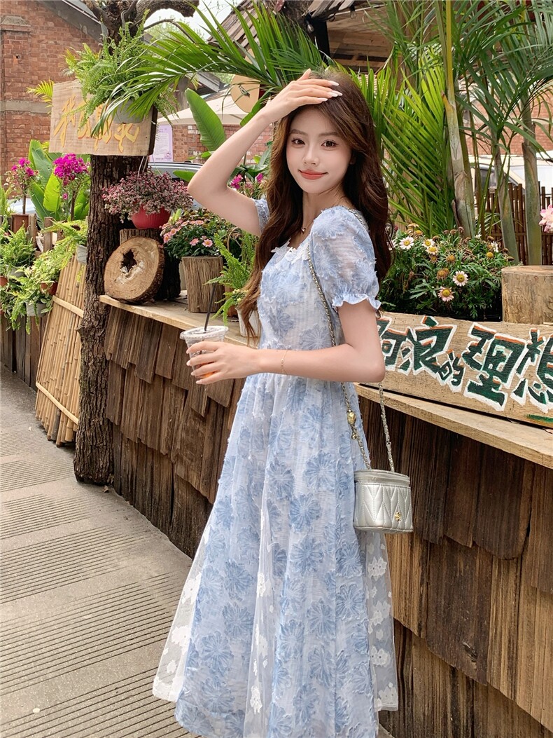 法式蓝色花朵短袖连衣裙女夏季新款方领收腰长裙甜美建立气质裙子,女装连衣裙,艾米莉亚