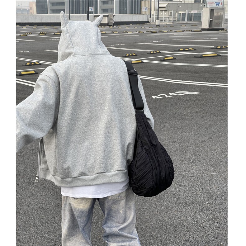 A450-WY8885-P95控149连帽开衫恶魔角卫衣,男装卫衣,电商A450