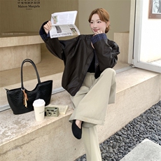 御姐轻熟风圆领皮衣外套女2025秋季新款设计感格子袖口拼接短夹克，女装皮衣，2C159